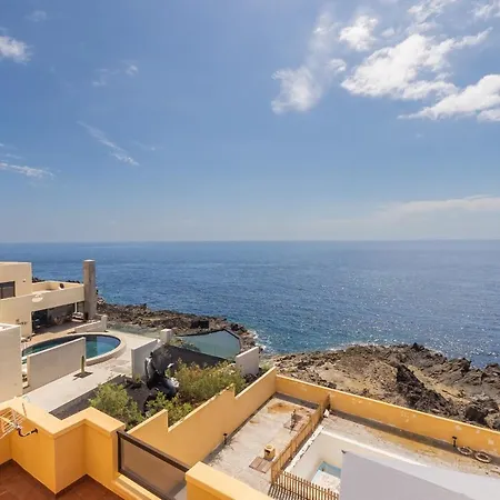 度假居 Stunning Sea Views Private Terrace House *