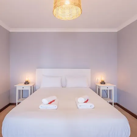 Stunning Sea Views Private Terrace House *