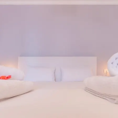 Stunning Sea Views Private Terrace House Tatil Evi